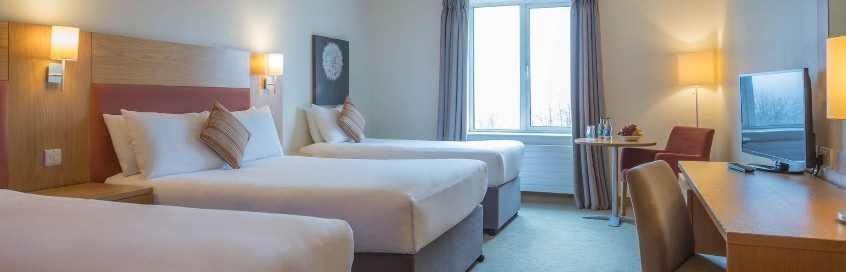 Maldron Hotel Portlaoise Экстерьер фото
